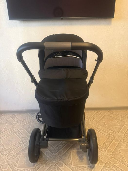 Продам детскую коляску зима , лето