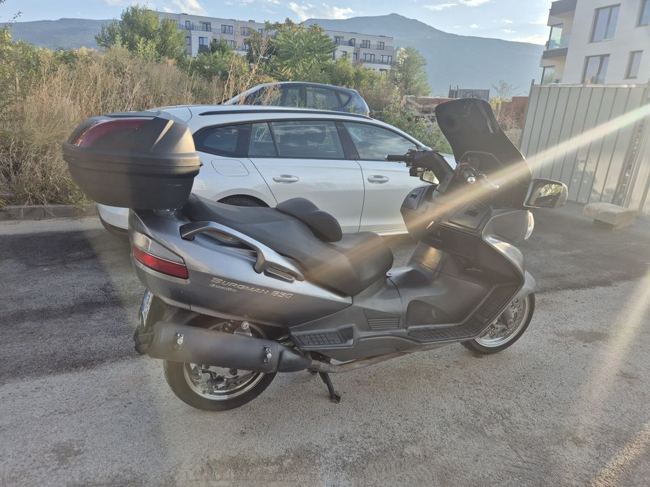 Suzuki Burgman 650 executive