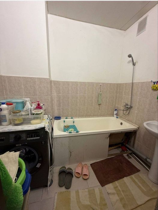 Сотилади Сергели 10-худуд 2 хонали навастройка 58 кв м