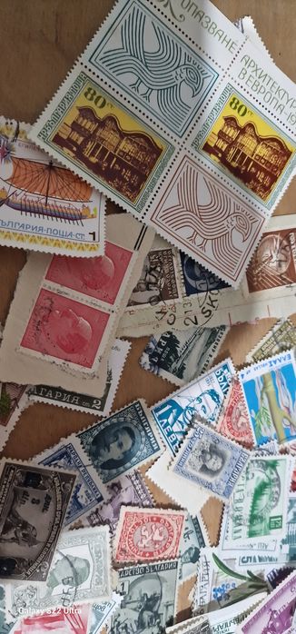 500 марки някои са на над 100 години