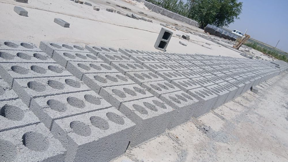 Шлакоблок прессовный