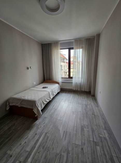 Дава се под наем Тристаен апартамент в София, Лагера - 80 кв.м за 946.56 € - Снимка #6