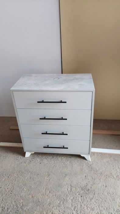 Камодлар ламинатдан