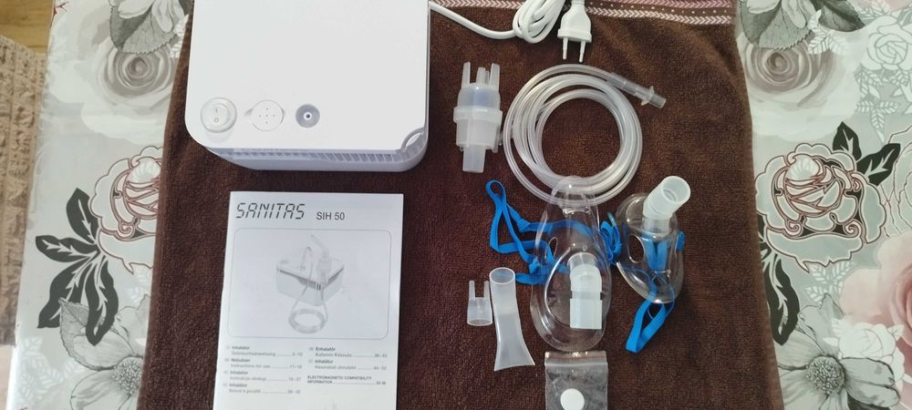 Компресорен Инхалатор SANITAS SIH50