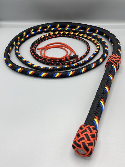 Bici, harapnic, scorbaci din coarda de parasuta