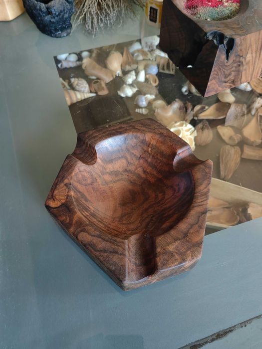 Арт пепелник за пури