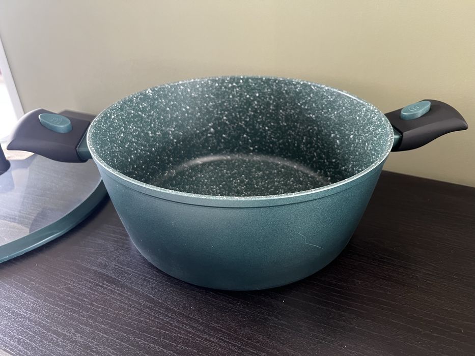 Кастрюли набор, 6.2 л и 3.2 л