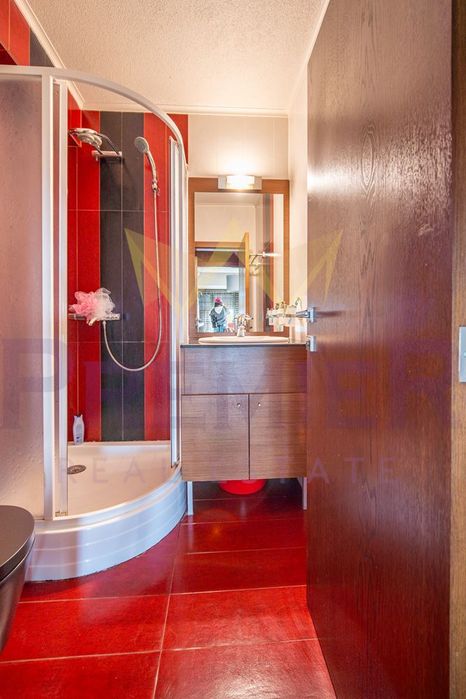 Четиристаен в Несебър с гараж