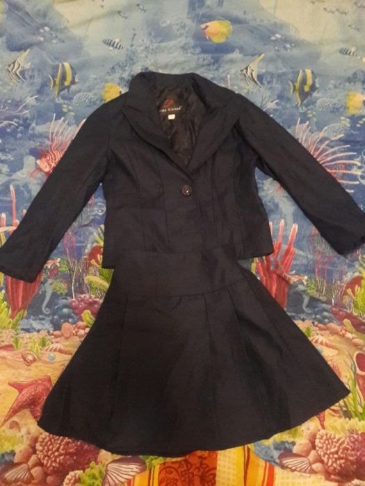 Продам новую школьную форму и б/у