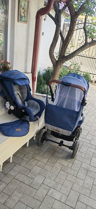 Vând cărucior 3in 1