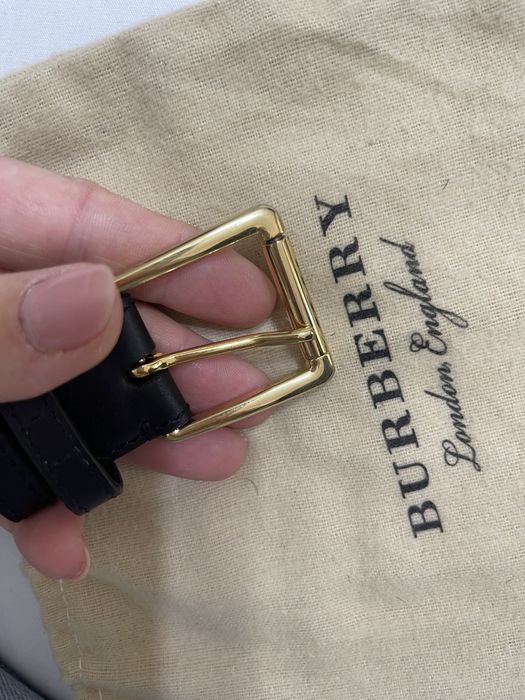 Curea Burberry originala ,dama clasic!