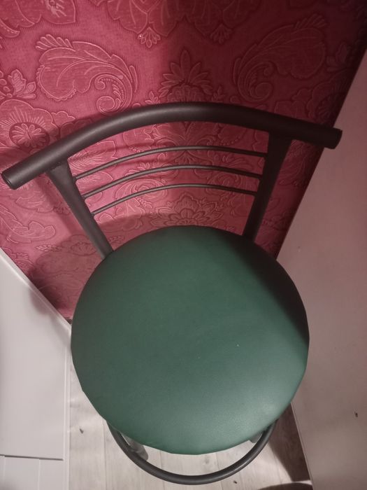 Продам барный стул