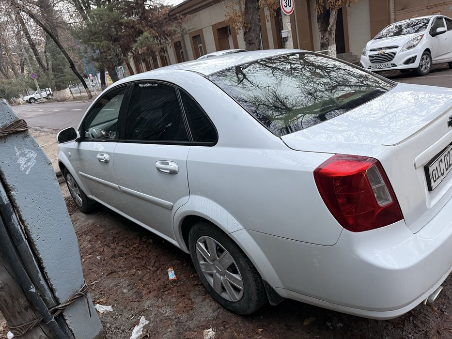 Lacetti 2009 AT аренда с выкупом