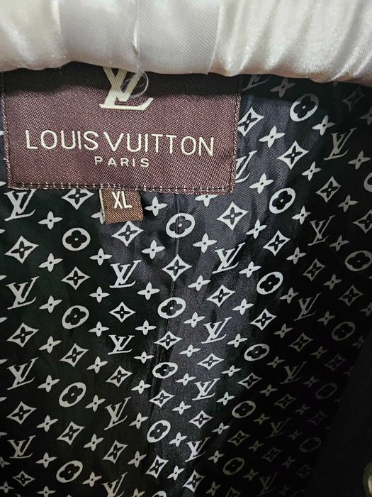 Jachetă tip designer, stil luxury, mărimea XL