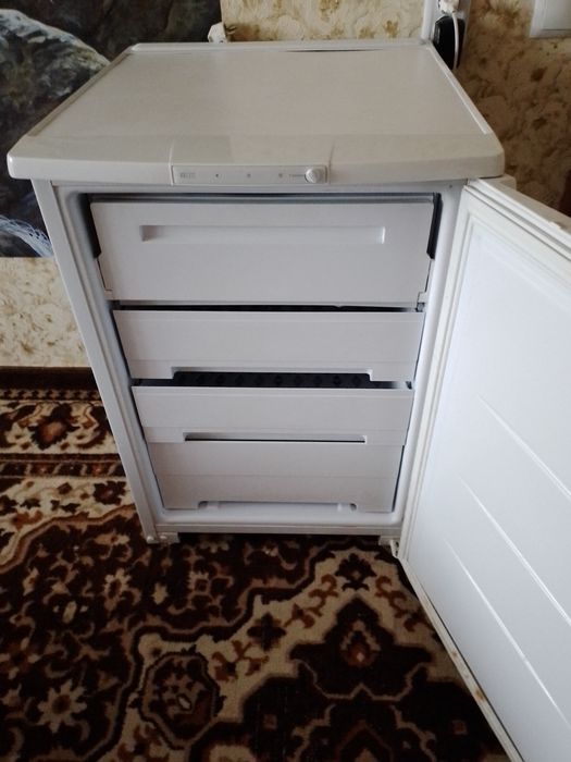 Продаи морозильную камеру