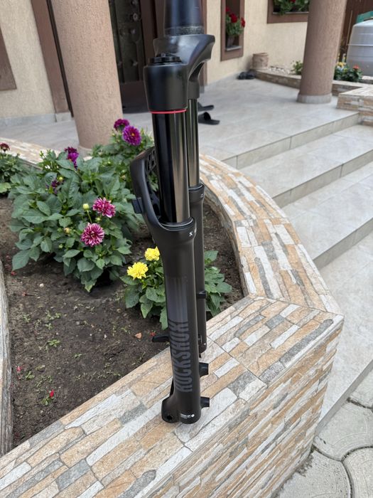 Vând furcă rockshox gold 35