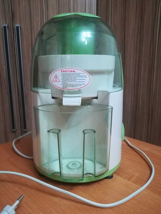 Соковыжималка SCARLETT SC-603