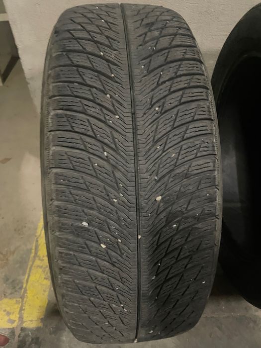 Продавам зимни гуми за кола Michelin 235/55 R19