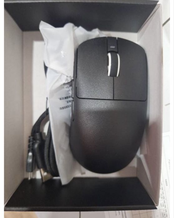 Продам Мышку премиум сегмента VGN VXE R1 Se+
