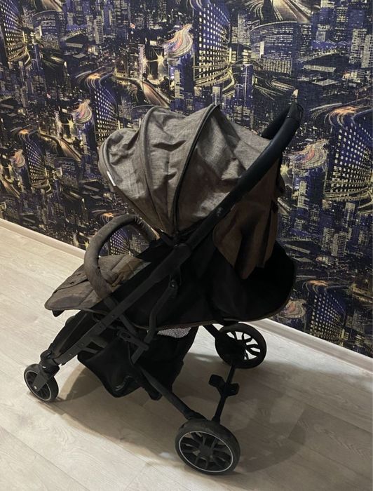 Продается Детская коляска