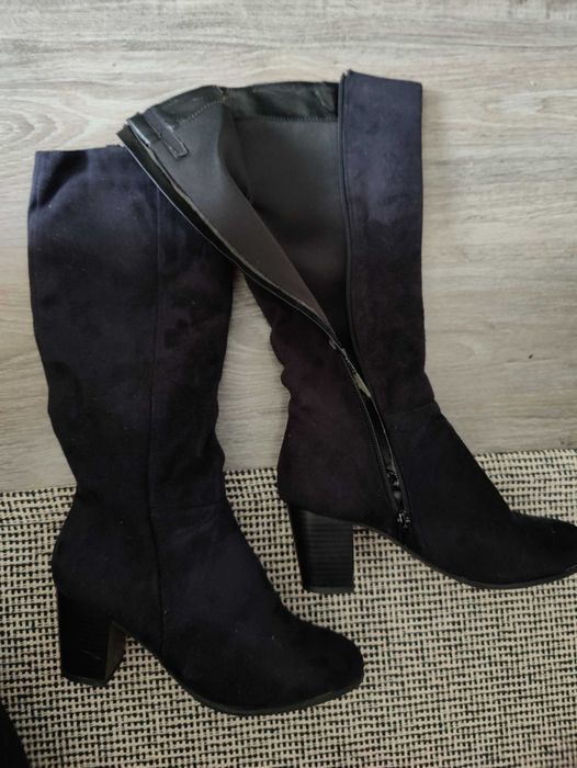 Cizme din imitație de piele întoarsă, mărimea 36