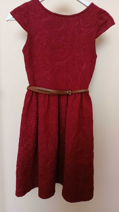 Rochie roșie de vara