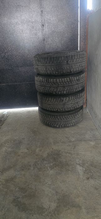 Продаются зимние шины с дисками
