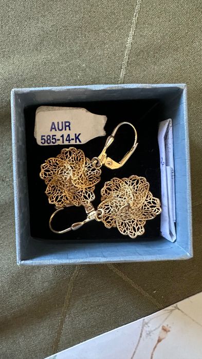 Cercei AUR 14K cu certificat de garantie, model floral, femei