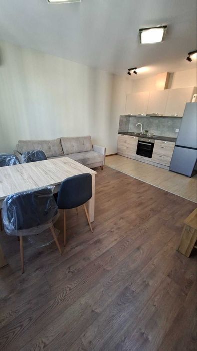 Дава се под наем Тристаен апартамент в София, Център - 100 кв.м за 850 € - Снимка #12