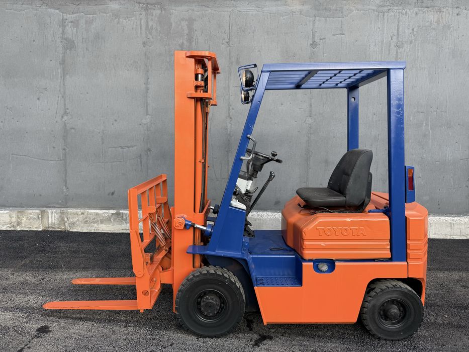 Вилочный Погрузчик Тойота Toyota 5fg