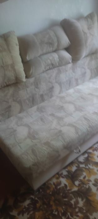 Тахта диван сатылады