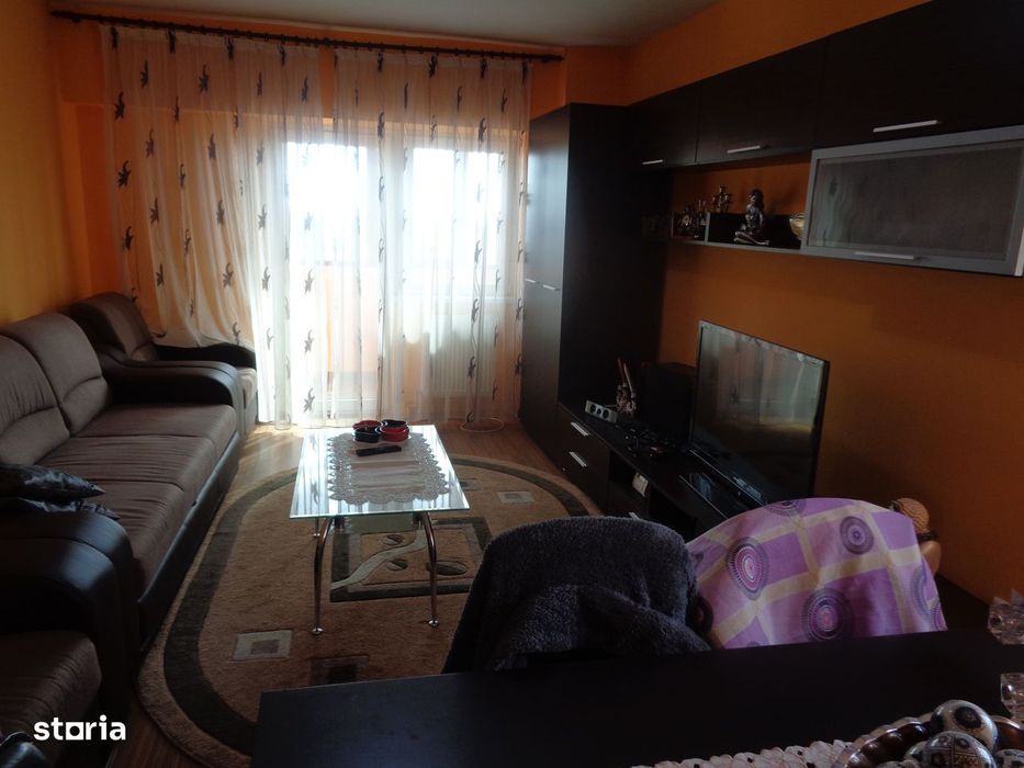 Apartament 3 camere dec, termoteca ,spatios la cheie, 2 bai, VLAICU