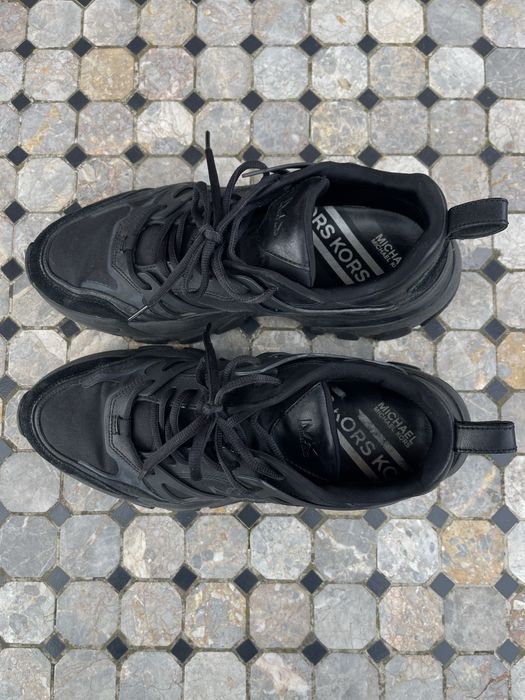 Adidasi Michael Kors - marimea 45 - negri cu logo MK