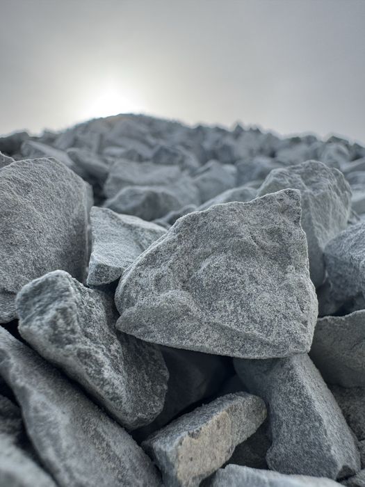 Piatra decorativa/ piatra concasata/ piatra garduri