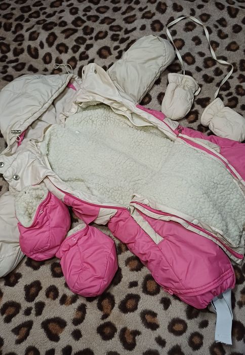 Продам комбинезон трансформер