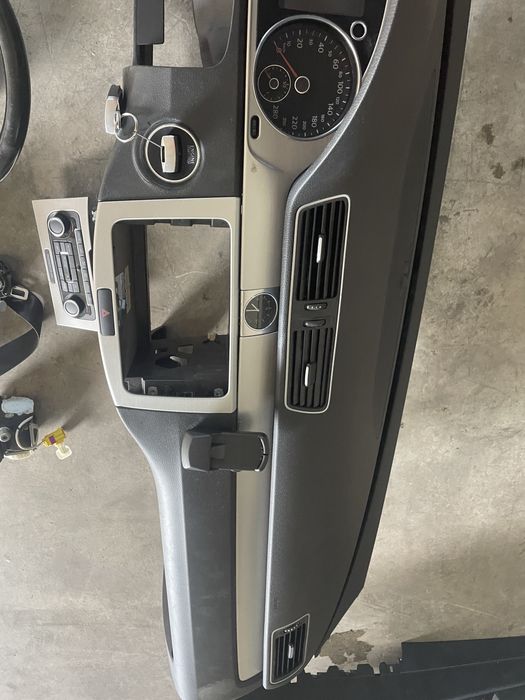 Set complet trimuri bord VW passat CC b7 europa / ceas panouri usi