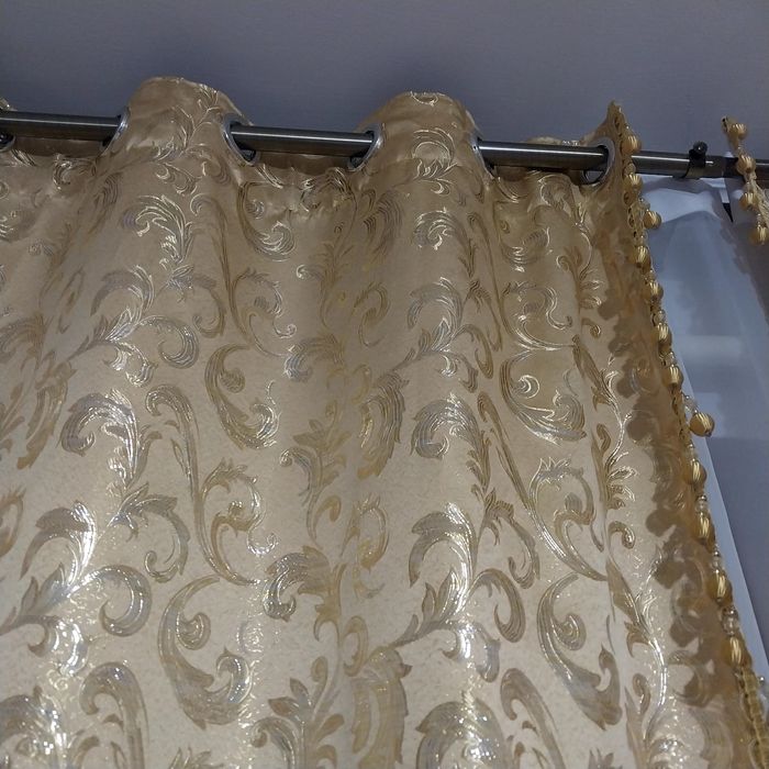 Продаються шторы, тюль