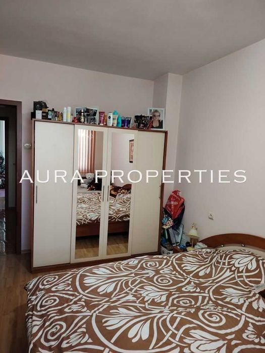 Продава се Тристаен апартамент в Разград, Житница - 98 кв.м за 682 €/кв.м - Снимка #3