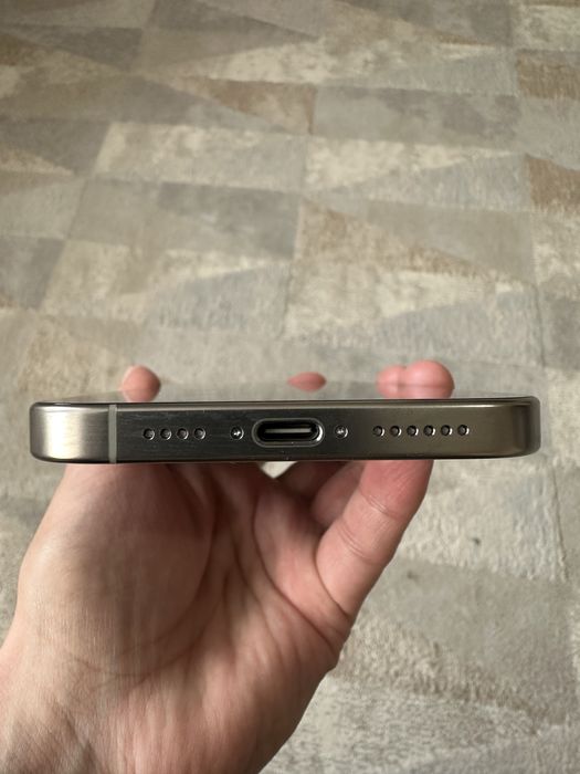 Продам iphone  16 ProMax 256 GB.