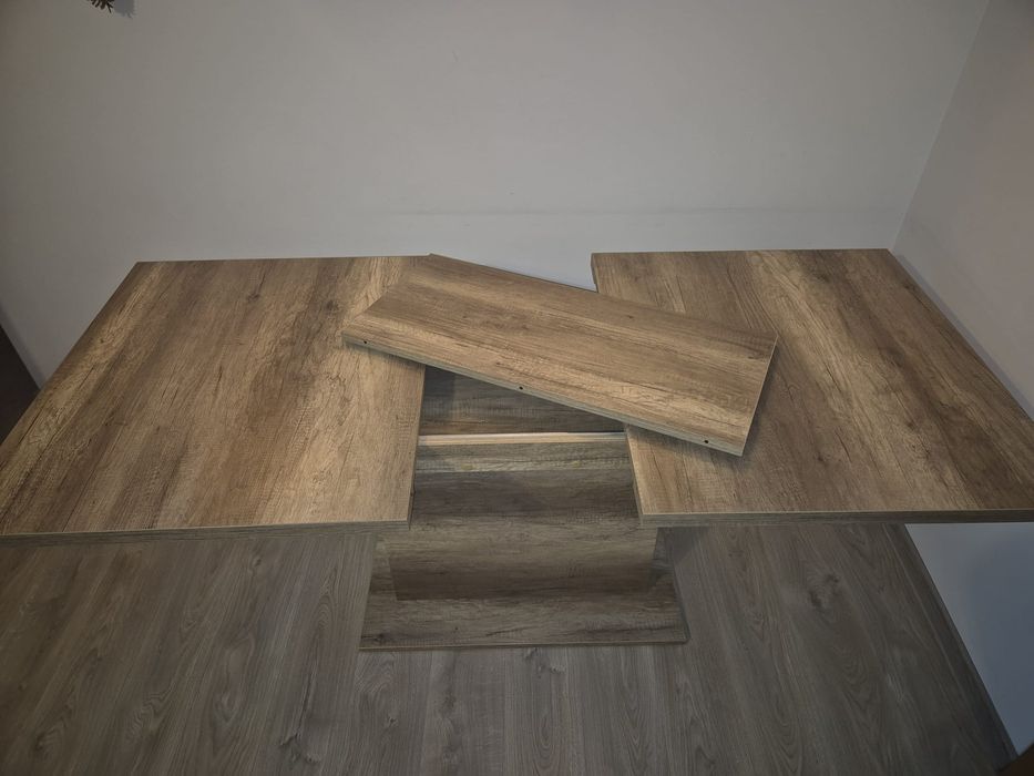 Masa extensibila Tiziano 800 lei negociabil