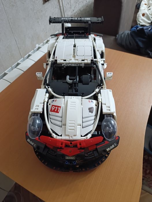 Set 42096 Porsche 911 RSR
