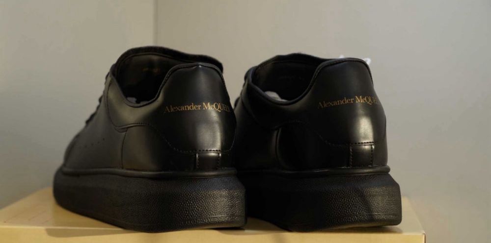 Adidasi Alexander McQueen negri black piele naturala
