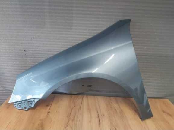 Aripa Fata Stanga VW Jetta 3/III 2005-2011 (LA6R (Verde))