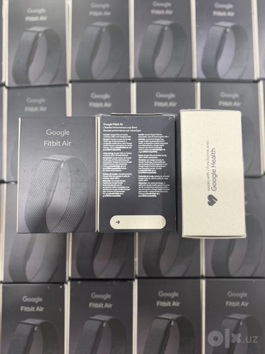 Fitbit Air Google фитнес-браслет. Есть доставка yes