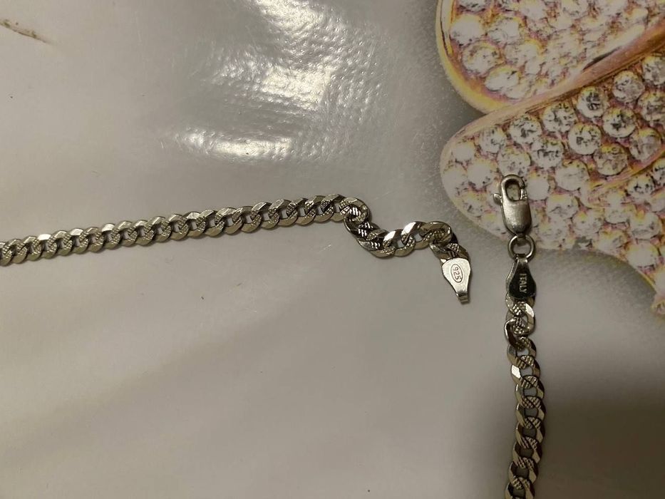 Serebro sotiladi  srochno