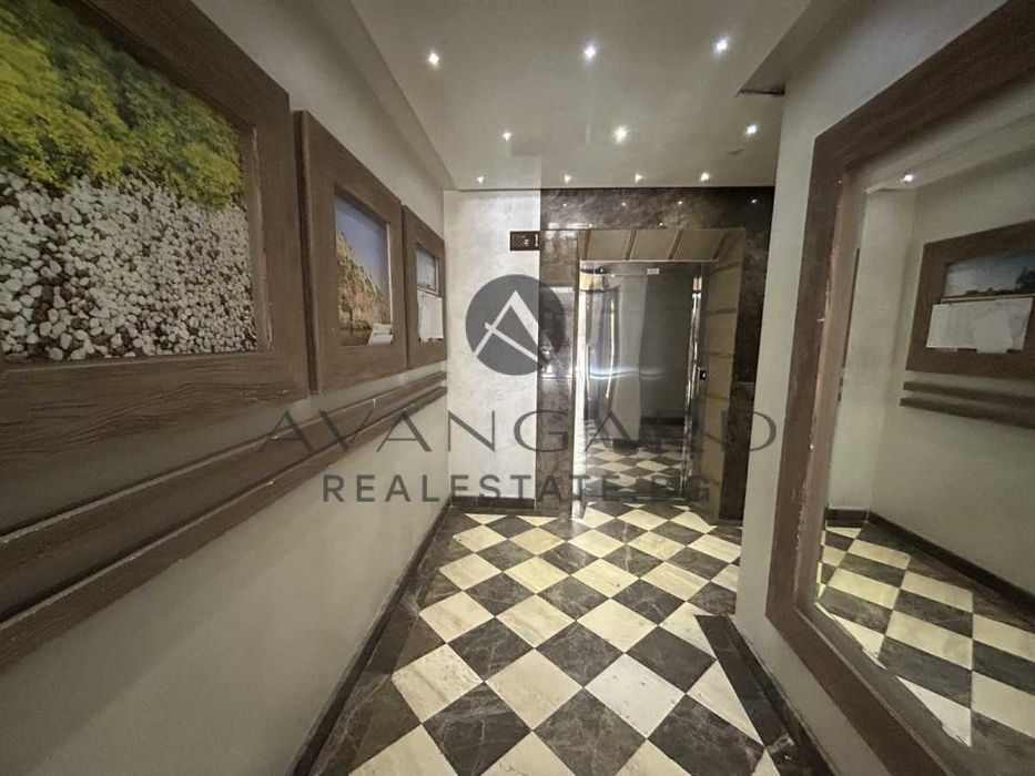 Продава се Тристаен апартамент в Пловдив, Кършияка - 107 кв.м за 2898 €/кв.м - Снимка #12