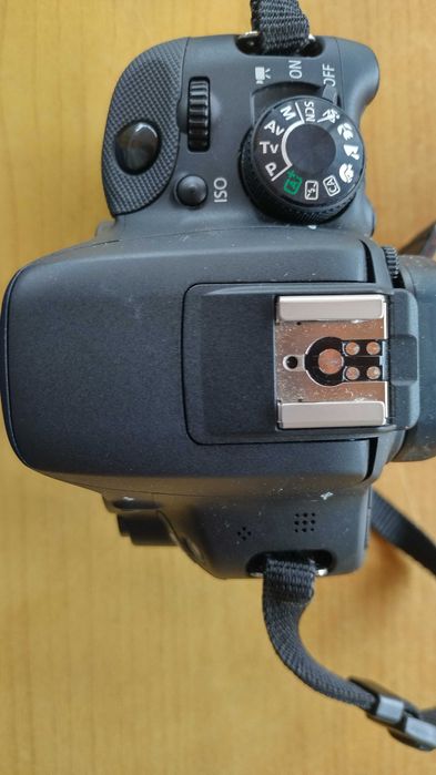 Vând cameră foto Canon