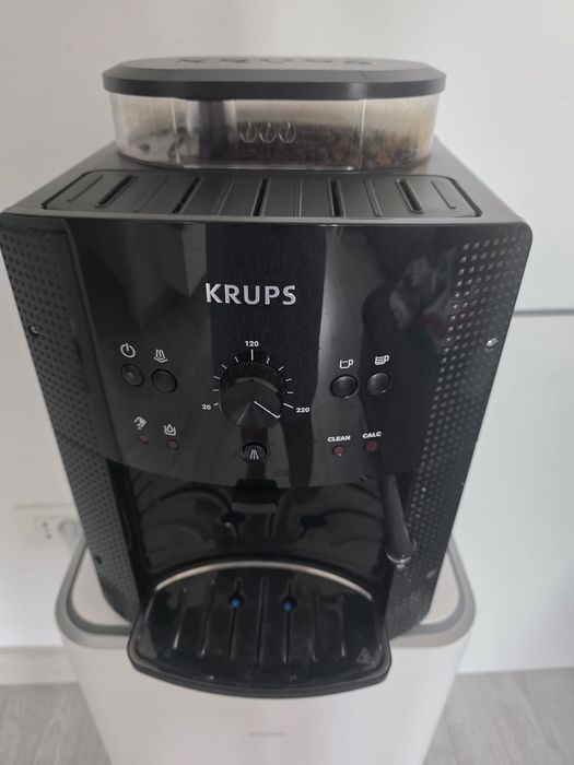 Espressor automat KRUPS Espresseria Automatic EA8108