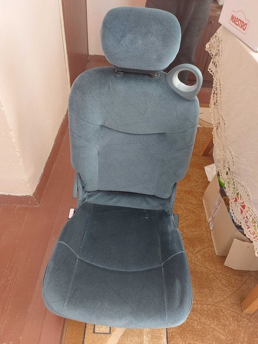 Седалки за Рено Сценик