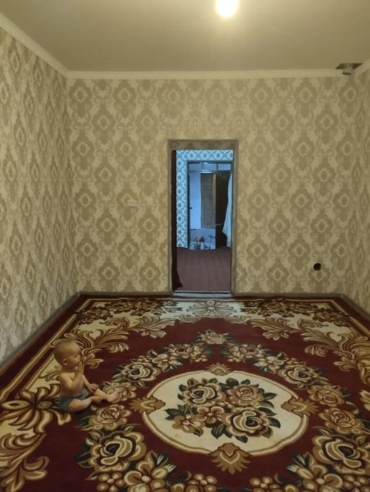 Hovli sotiladi narxi 400mln gaz sevet ichimlik suv muammo yoq